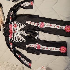 Kids Halloween Skeleton Body Suit  Size 13/14